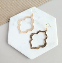 Load image into Gallery viewer, Joann Earrings - Gold
