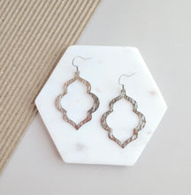 Load image into Gallery viewer, Joann Earrings - Silver
